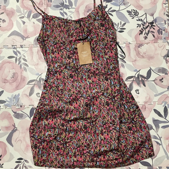 Vero Moda Vibrant Multicolor Dress - Picture 1 of 2